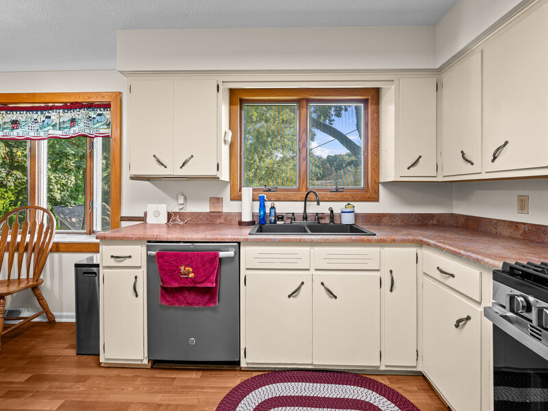 3140 11th Avenue Moline IL 61265