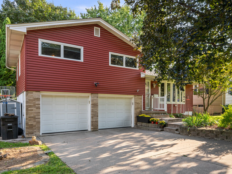 3140 11th Avenue Moline IL 61265