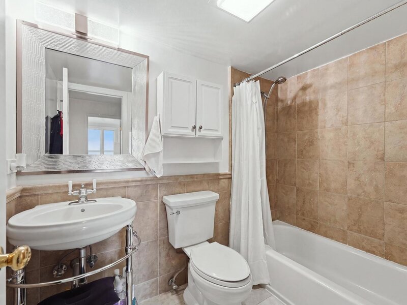 1 Renaissance Place Palatine IL 60067
