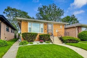 Photo of 295 Prairie Avenue Calumet City IL 60409