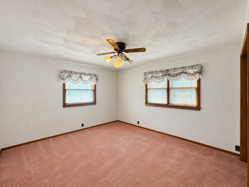 611 S Adams Avenue Freeport IL 61032