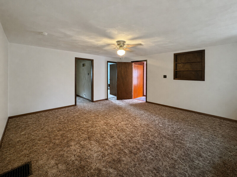 611 S Adams Avenue Freeport IL 61032