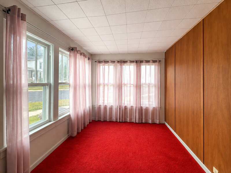 611 S Adams Avenue Freeport IL 61032