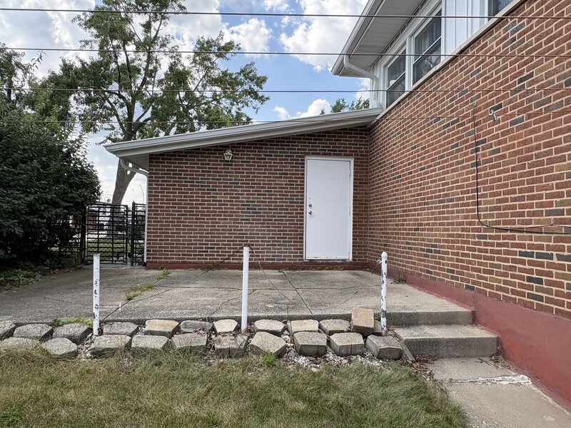 235 S Mayfair Place Chicago Heights IL 60411