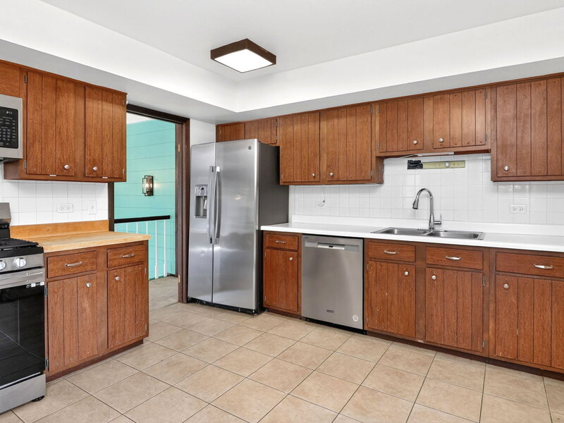 215 Edgebrook Drive Bloomingdale IL 60108