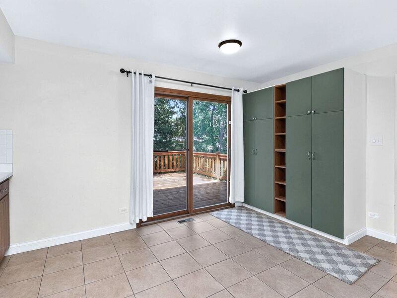 215 Edgebrook Drive Bloomingdale IL 60108