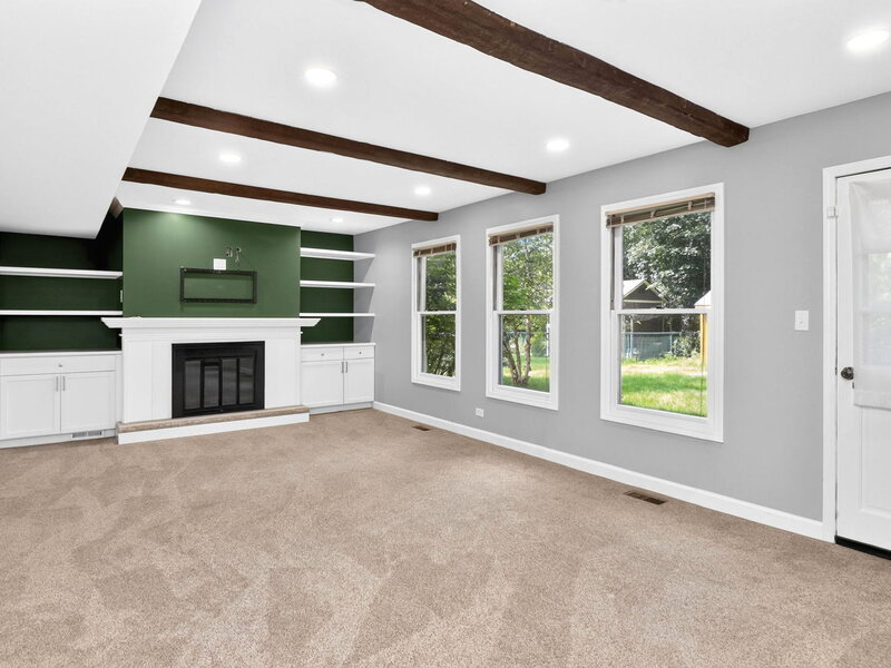215 Edgebrook Drive Bloomingdale IL 60108