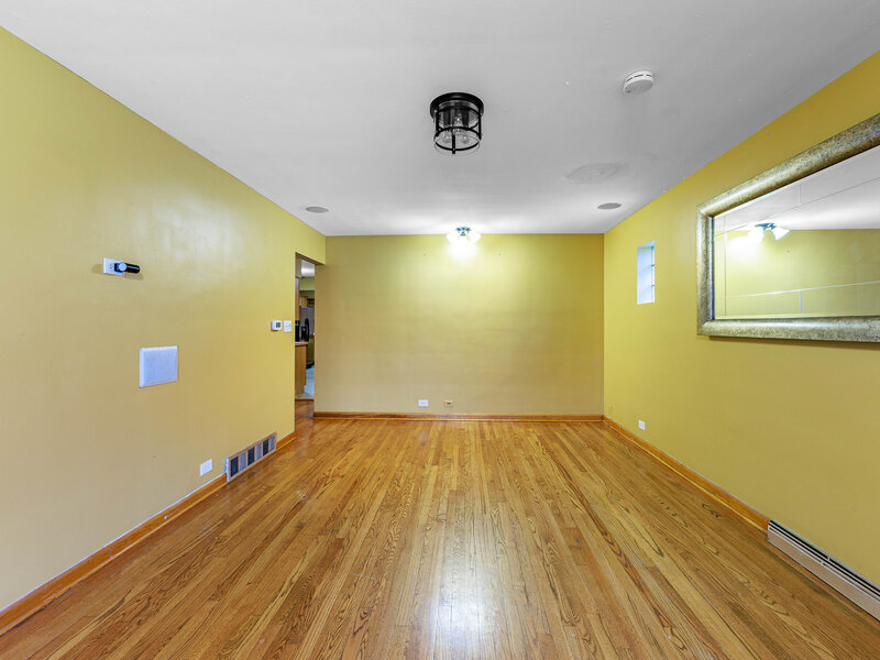 1124 Linden Avenue Bellwood IL 60104