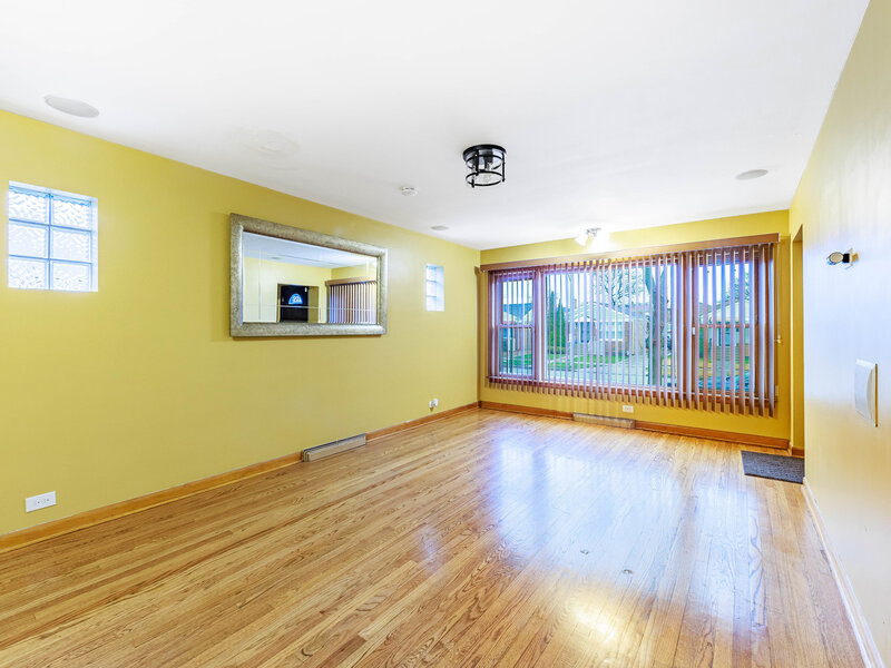 1124 Linden Avenue Bellwood IL 60104