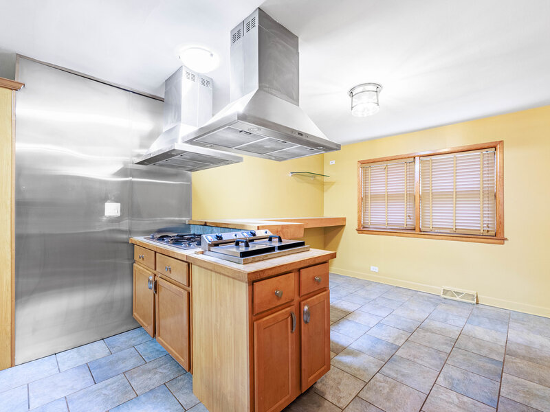 1124 Linden Avenue Bellwood IL 60104