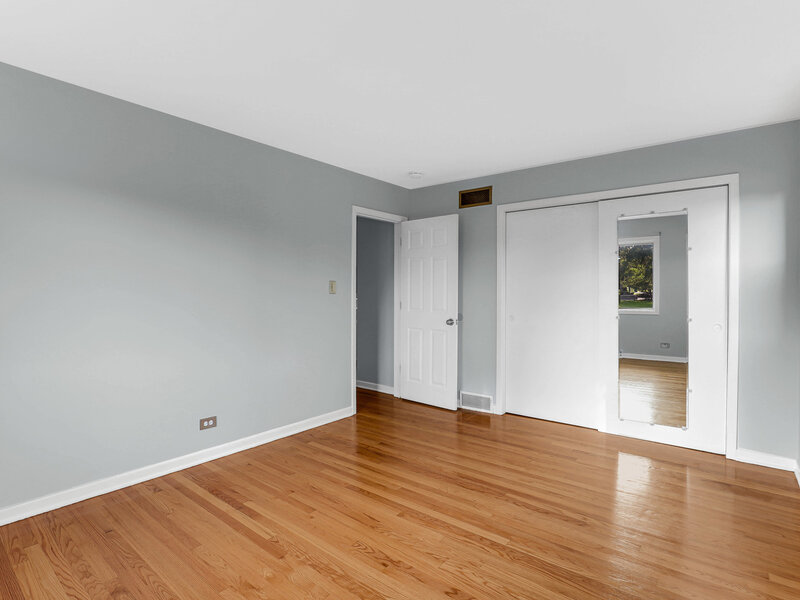 5455 S Catherine Avenue Countryside IL 60525