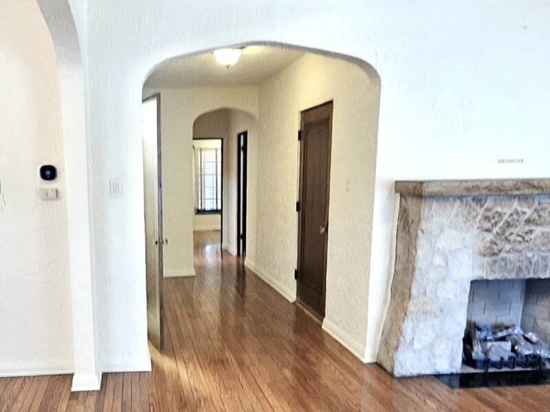 410 N Raynor Avenue Joliet IL 60435