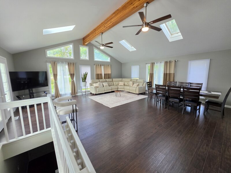 2301 Greenbriar Lane Lindenhurst IL 60046