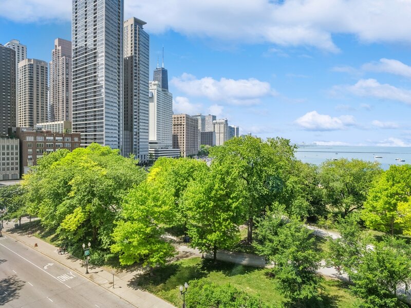 505 N Lake Shore Drive Chicago IL 60611