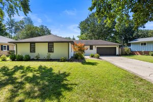 Photo of 1107 Foothill Drive Champaign IL 61821