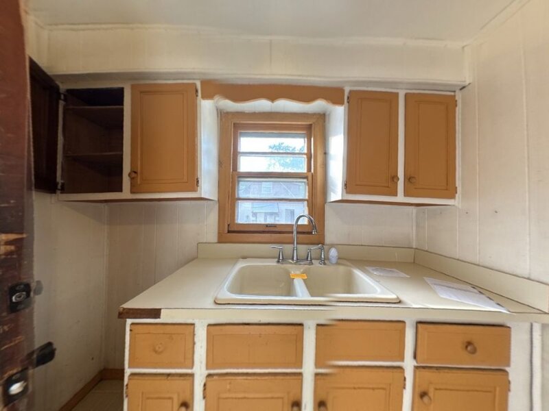 16610 Geneva Drive Harvey IL 60426