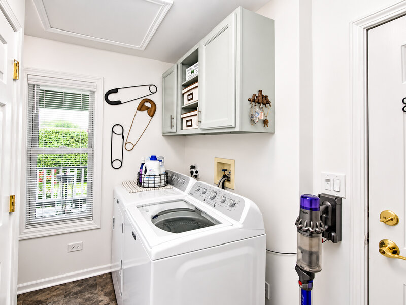 15 Saratoga Court Grayslake IL 60030
