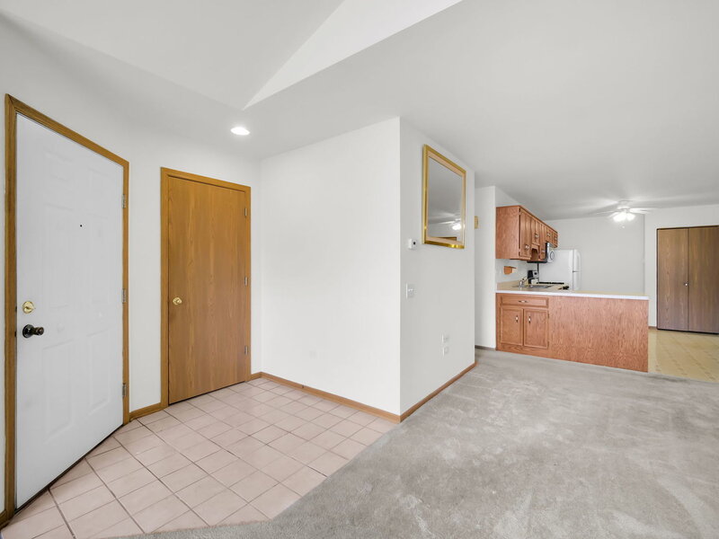 131 E 163rd Street South Holland IL 60473