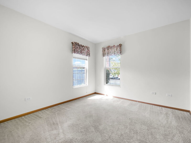 131 E 163rd Street South Holland IL 60473