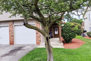 Photo of 15 Marywood Lane Bolingbrook IL 60440