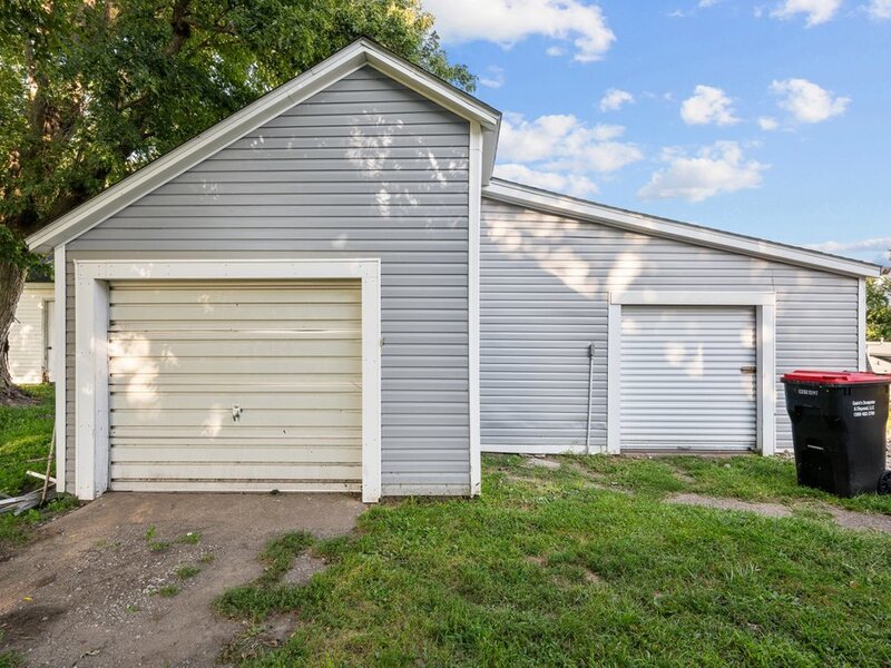 1304 Se 2nd Avenue Aledo IL 61231