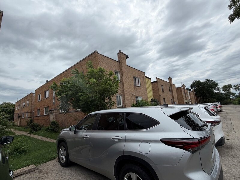 6338 N Kedzie Avenue Chicago IL 60659