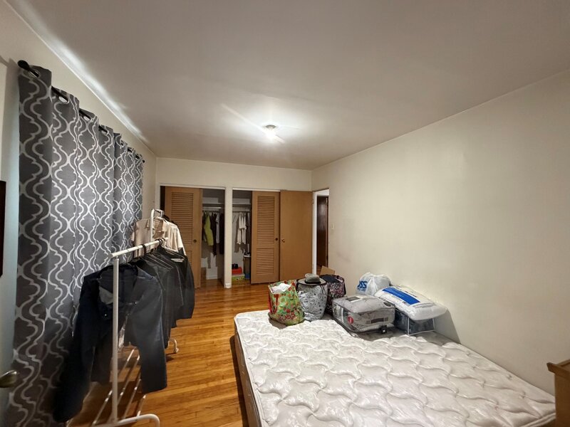 6338 N Kedzie Avenue Chicago IL 60659