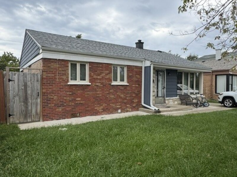8132 S Kilbourn Avenue Chicago IL 60652