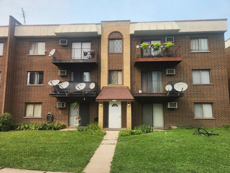 10423 Dearlove Road Glenview IL 60025