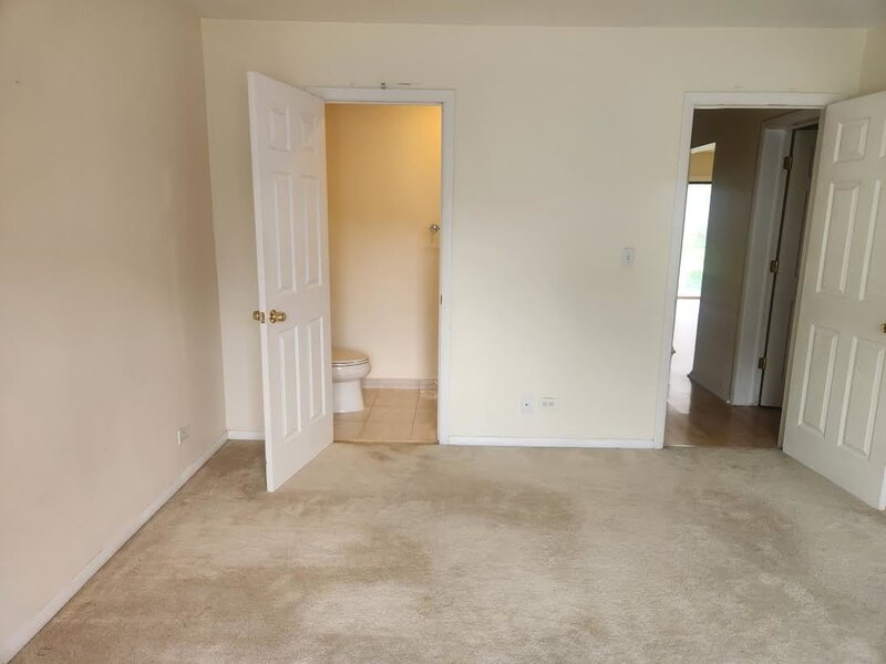 10423 Dearlove Road Glenview IL 60025