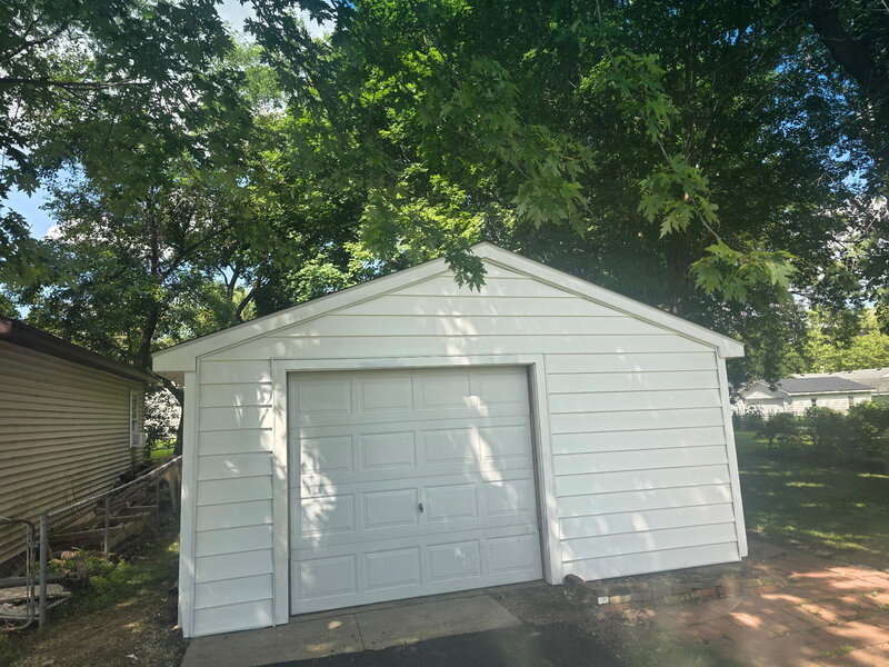379 E Lincoln Street Sycamore IL 60178