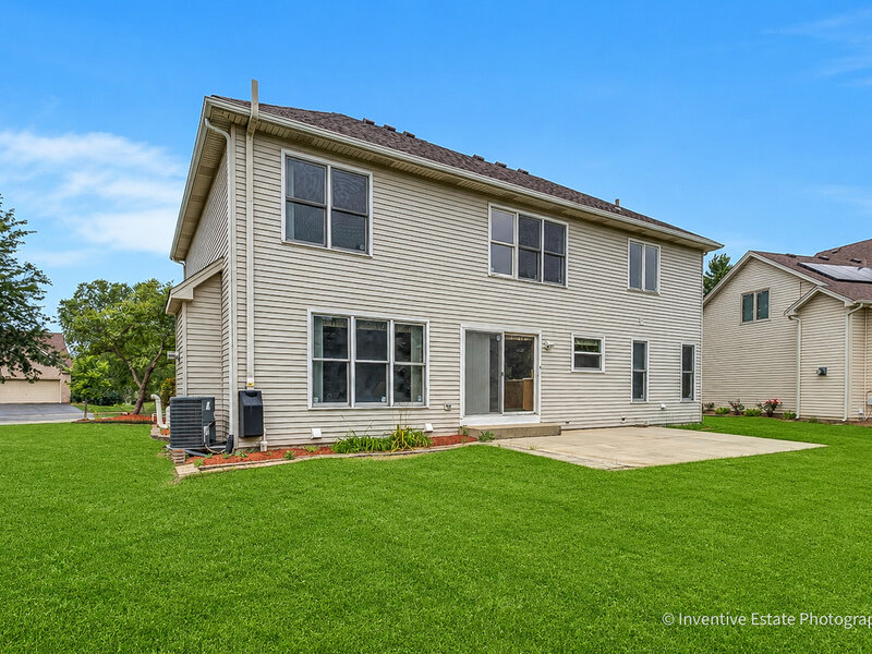 1925 Danube Way Bolingbrook IL 60490