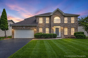 Photo of 1925 Danube Way Bolingbrook IL 60490