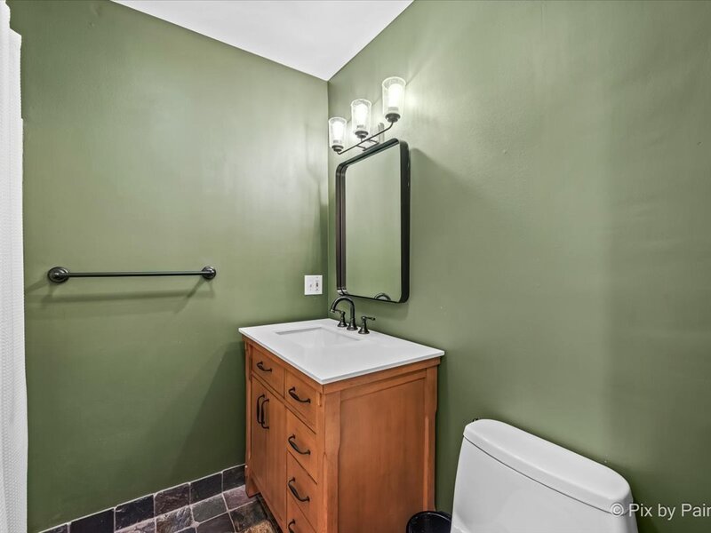 2439 N Kedzie Boulevard Chicago IL 60647