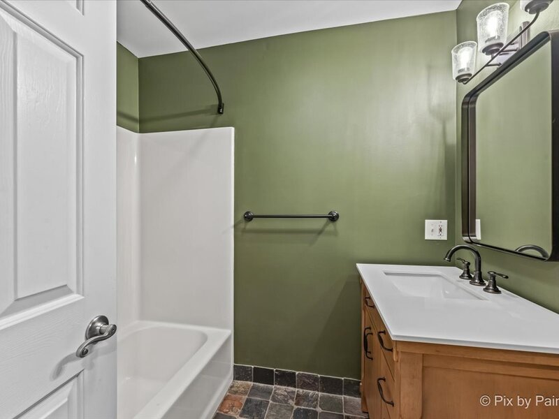 2439 N Kedzie Boulevard Chicago IL 60647