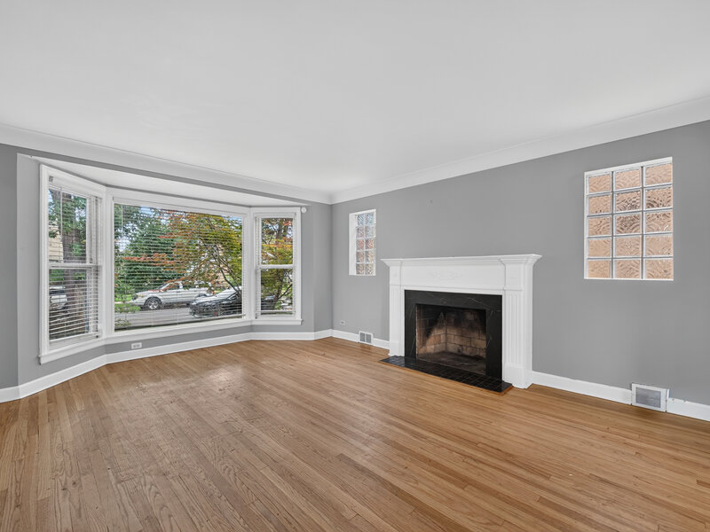 1851 N Natoma Avenue Chicago IL 60707