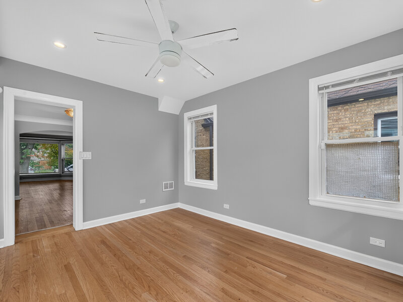 1851 N Natoma Avenue Chicago IL 60707