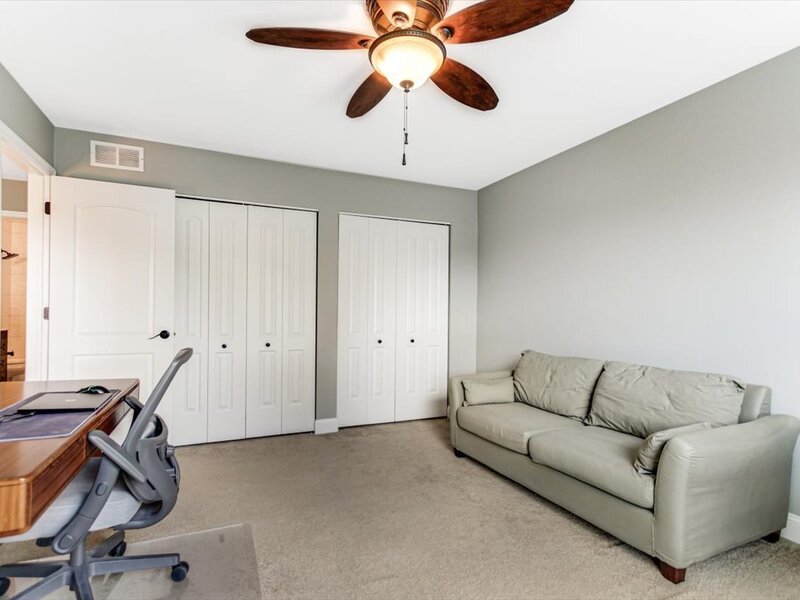 792 Brandt Drive Lake In The Hills IL 60156