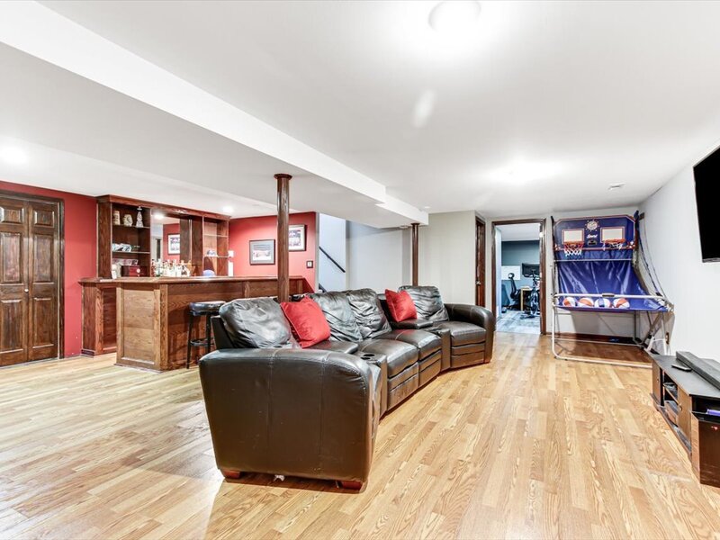 792 Brandt Drive Lake In The Hills IL 60156