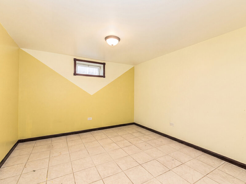 2950 Briarwood Drive Mount Prospect IL 60056