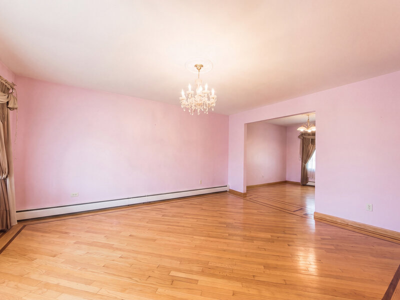 2950 Briarwood Drive Mount Prospect IL 60056