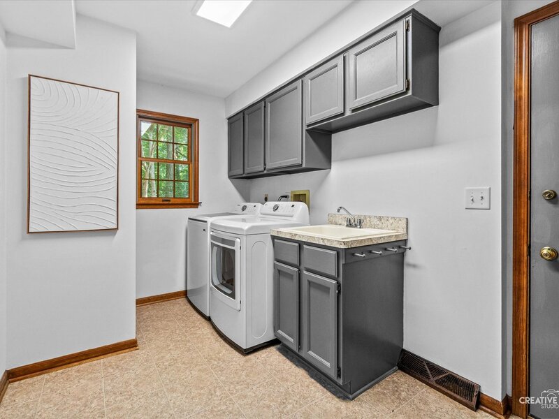 506 Pin Oak Court St. Charles IL 60174