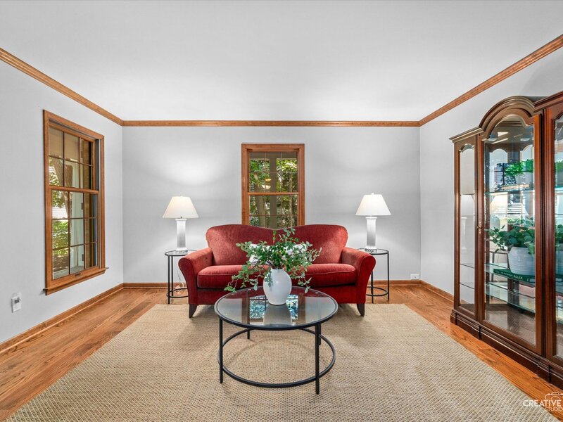 506 Pin Oak Court St. Charles IL 60174