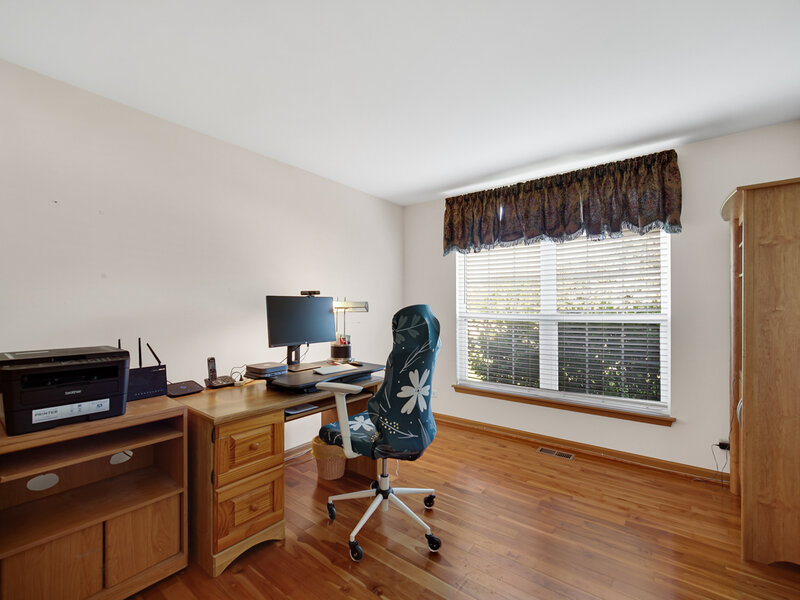 2080 Stephen Street Aurora IL 60502