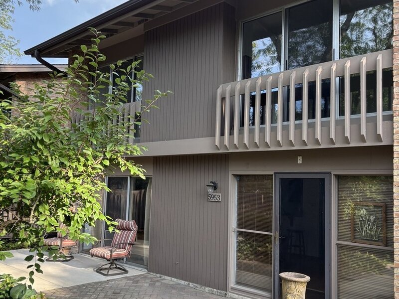 5953 Oakwood Drive Lisle IL 60532