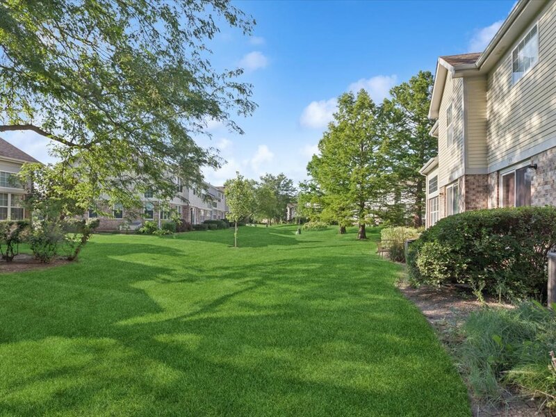 174 Merriford Lane Roselle IL 60172