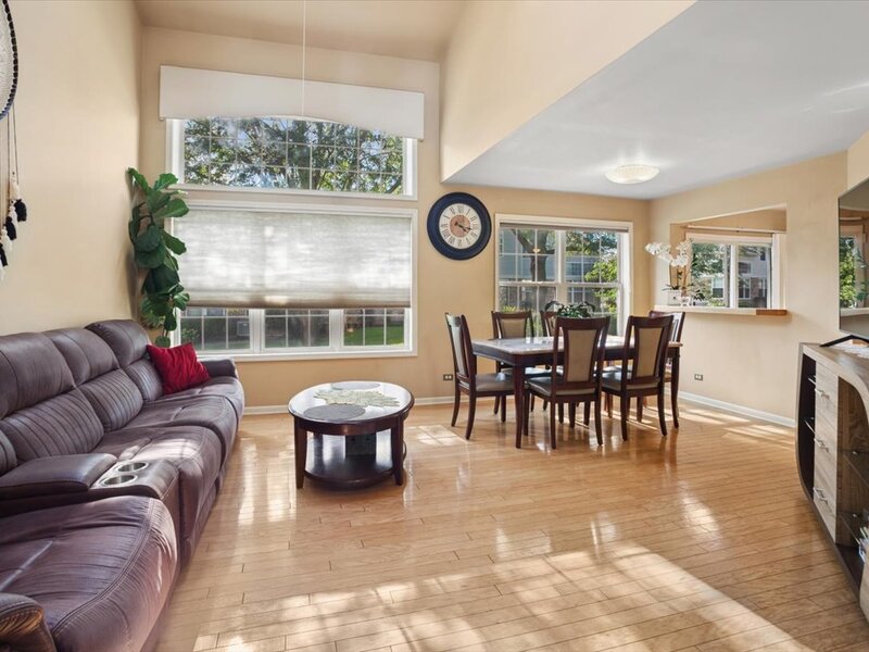 174 Merriford Lane Roselle IL 60172
