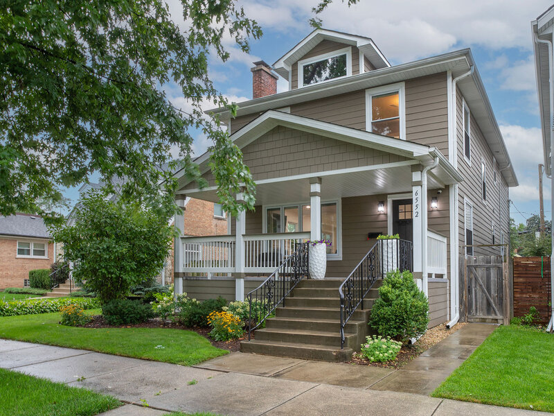 6552 N Oxford Avenue Chicago IL 60631