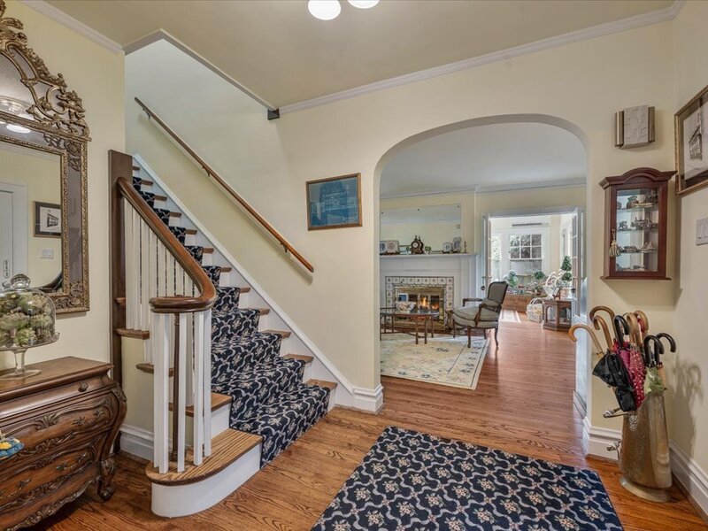 220 Maple Avenue Wilmette IL 60091