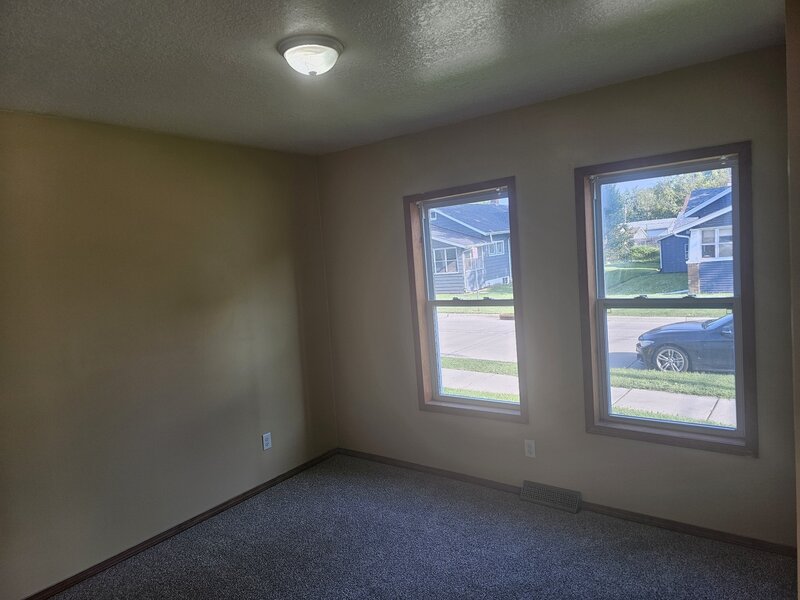 556 24th Avenue Moline IL 61265